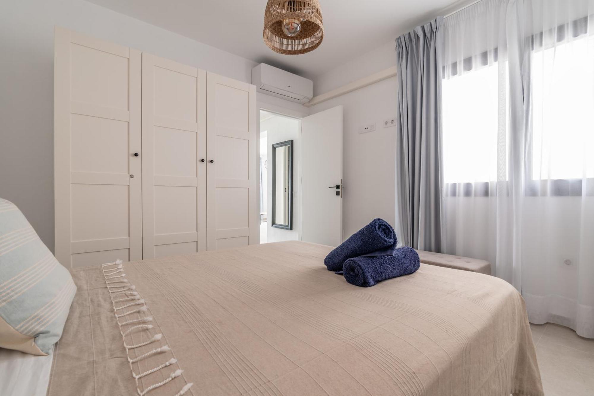 Seascape Heated Pool, Air-Con, View, Adult Only Apartment Corralejo Bagian luar foto