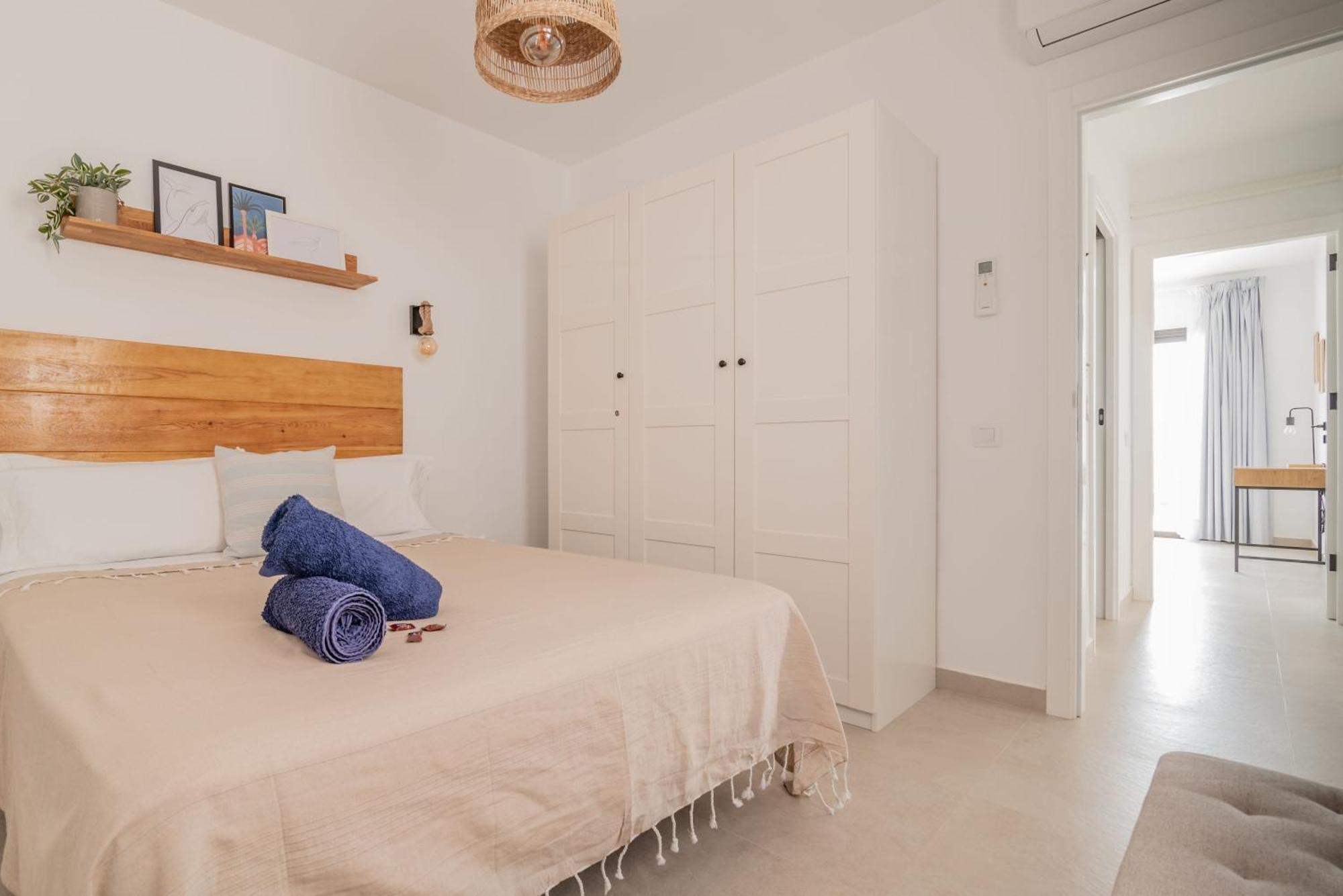 Seascape Heated Pool, Air-Con, View, Adult Only Apartment Corralejo Bagian luar foto